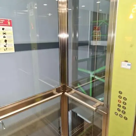 Modern. * Бухарест